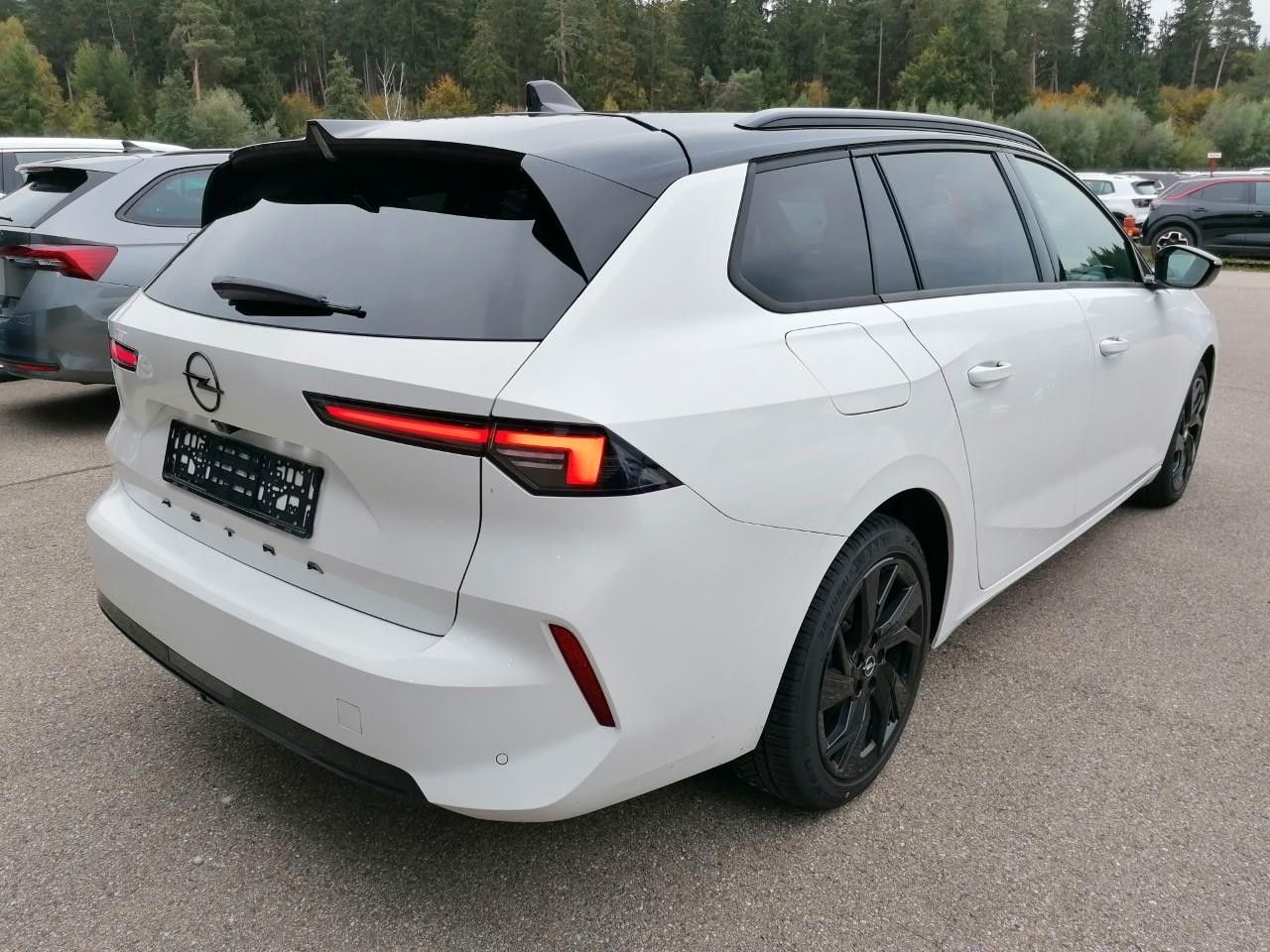 Fahrzeugabbildung Opel Astra L ST 1.2T GS SPORT NAVI/LED/VIRTUAL/SH/DAB