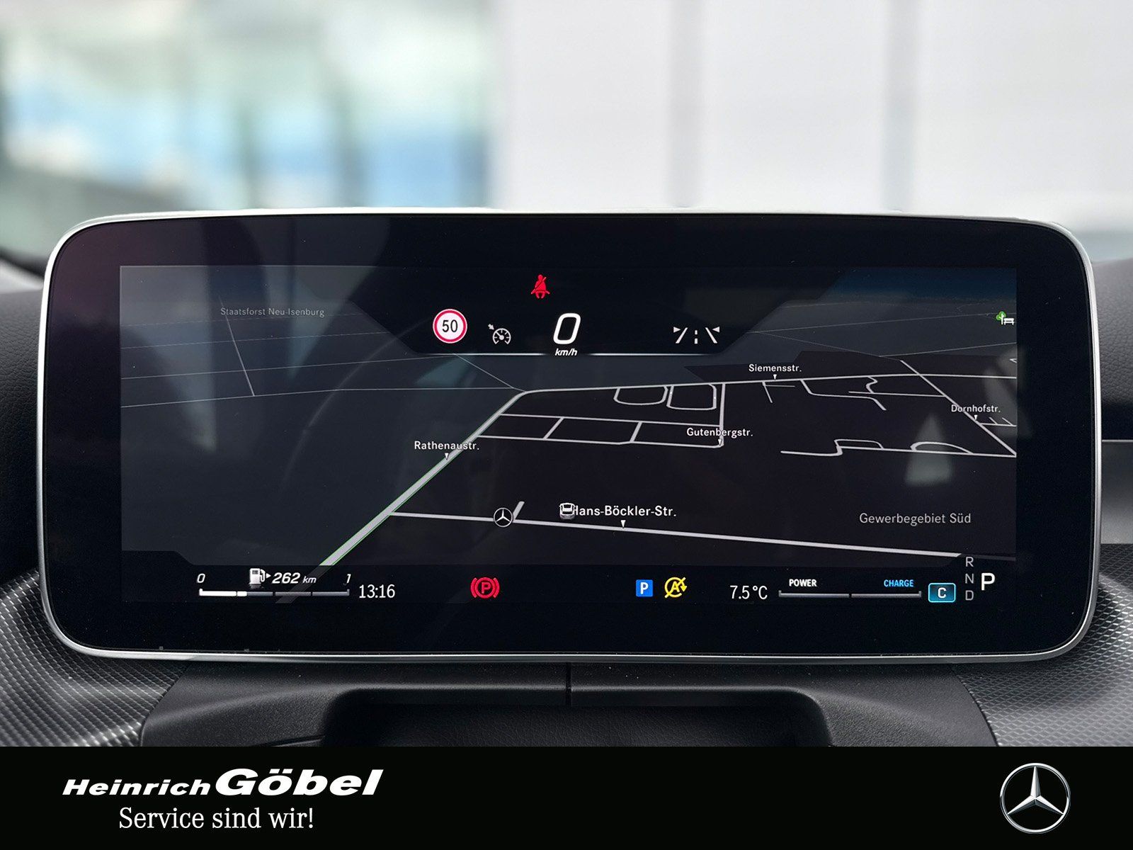 Fahrzeugabbildung Mercedes-Benz C 180 T Avantgarde*PANO*TOTWINKEL*LED*KAMERA*