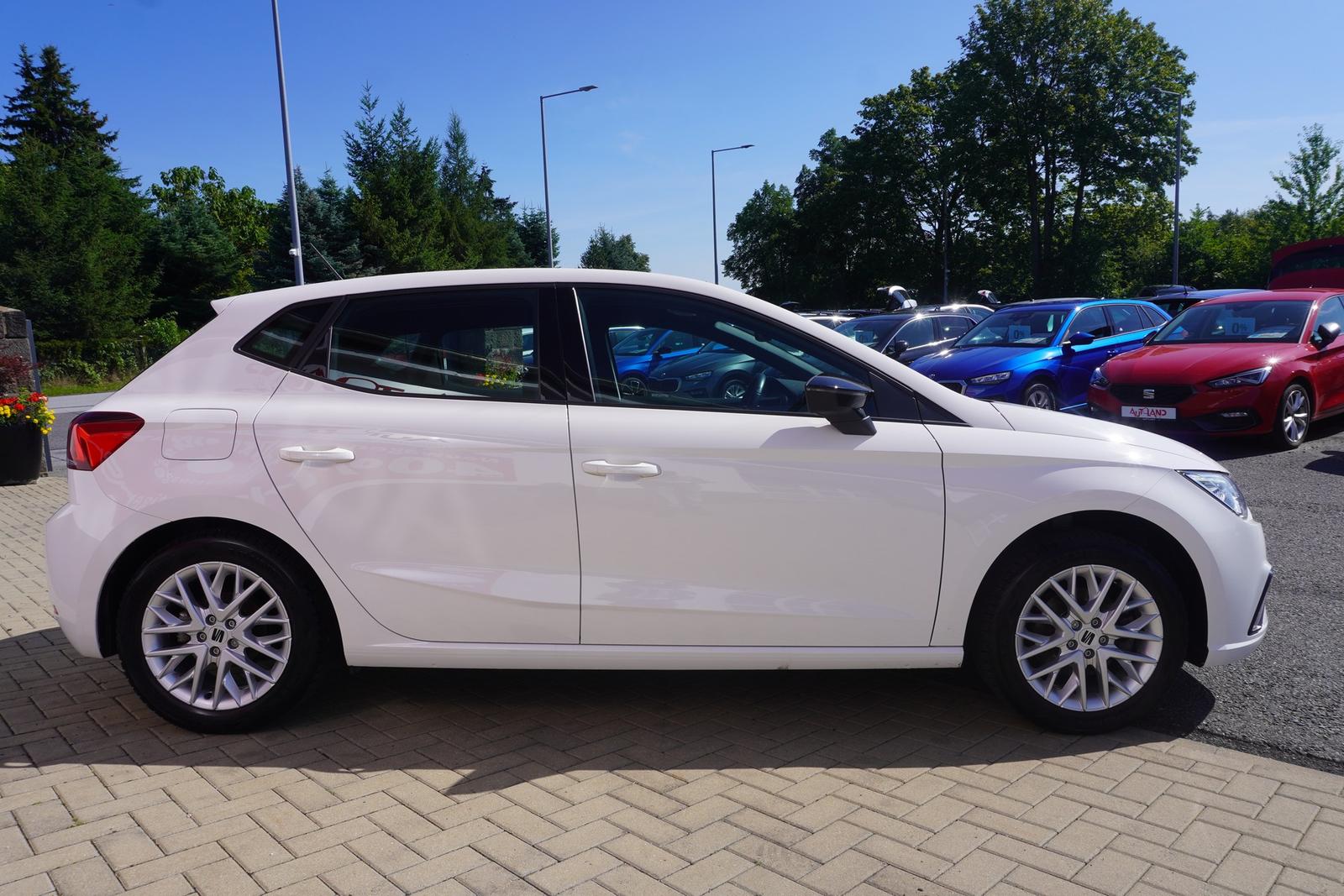 SEAT Ibiza 1.0 TSI FR LED Navi PDC Android Apple DAB, миниатюра 6