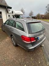 Mercedes-Benz E 300 E T-Modell  BlueTec Hybrid - gebrauchte Mercedes-Benz E 300 aus dem Jahr 2015