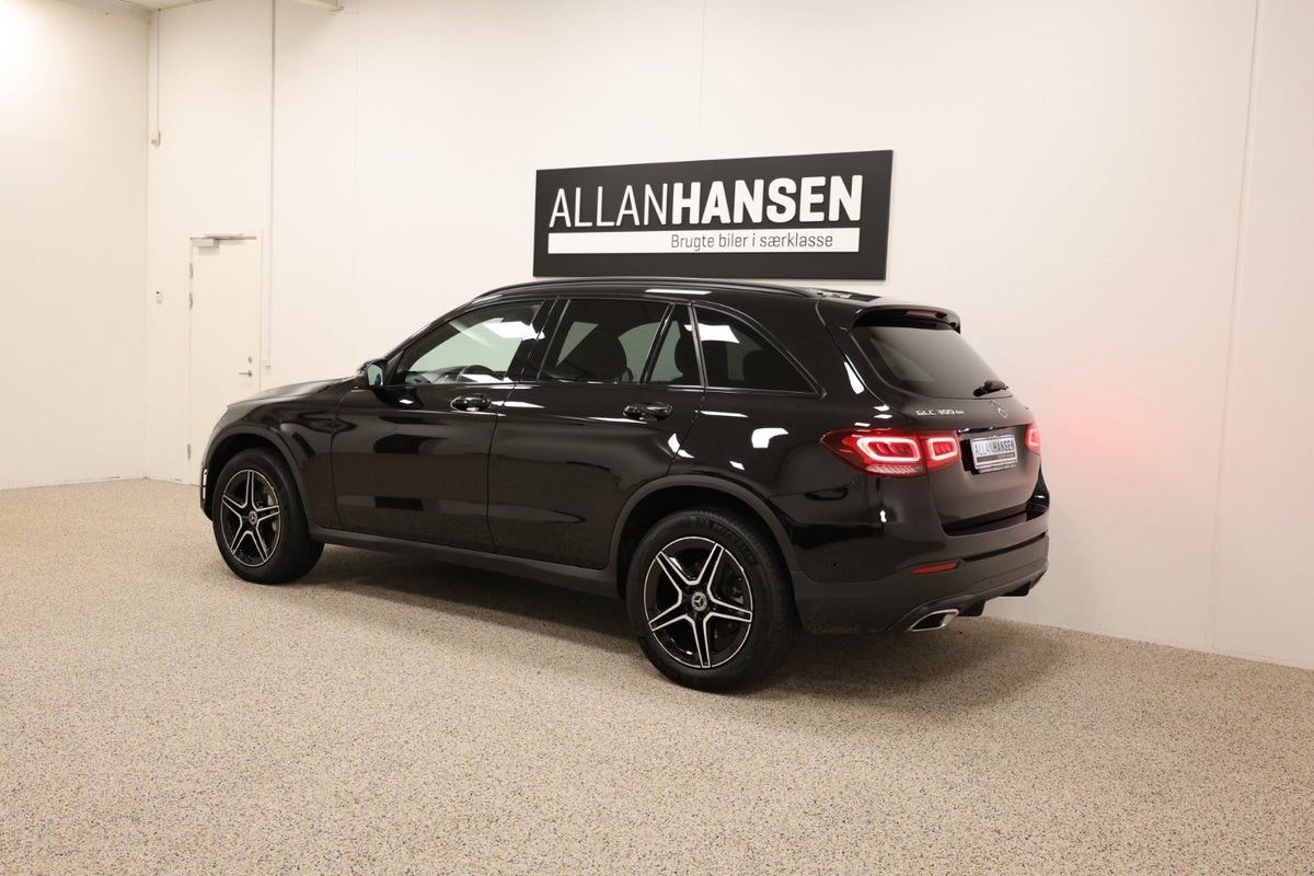 Mercedes-Benz GLC 300 300 de 4Matic AMG/AHK/DISTRONIC imagem 3