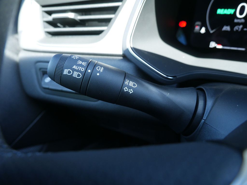 Fahrzeugabbildung Renault Captur Techno E-TECH Full Hybrid 145