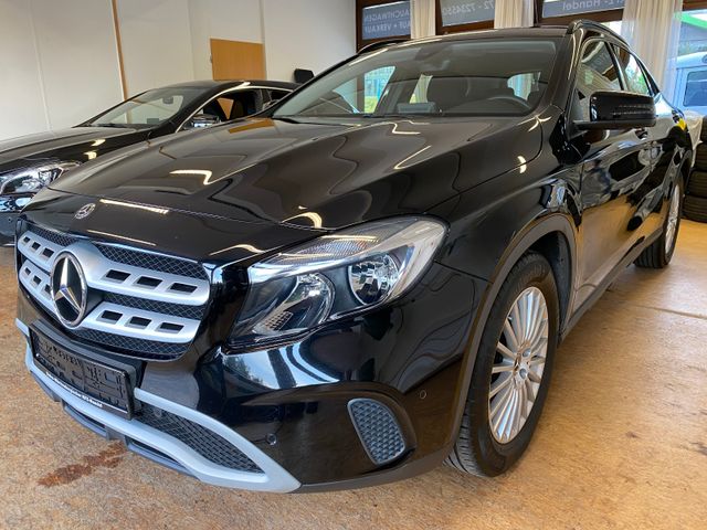 Mercedes-Benz GLA 180 GLA -Klasse GLA 180