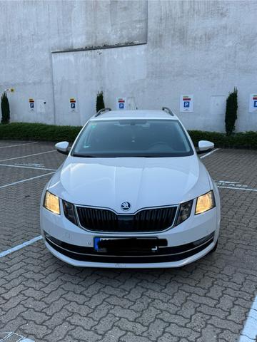 Skoda Octavia 1.5 TSI ACT SOLEIL Combi 