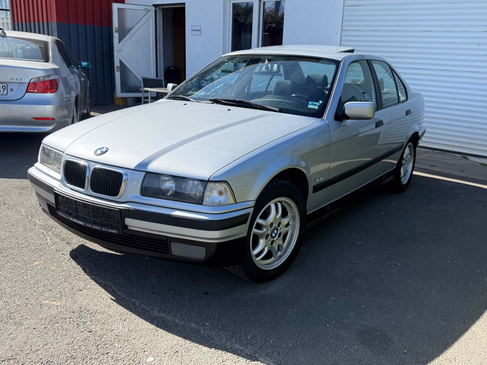 BMW 316i Limousise