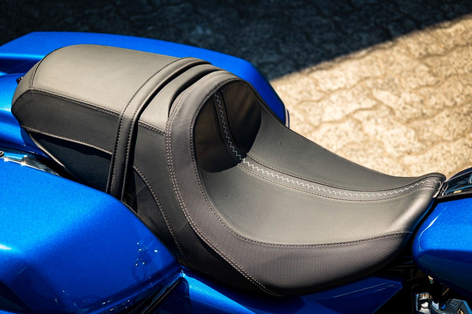 Fahrzeugabbildung Harley-Davidson ROAD GLIDE FLTRX 117 cui - Jekill & Hyde -
