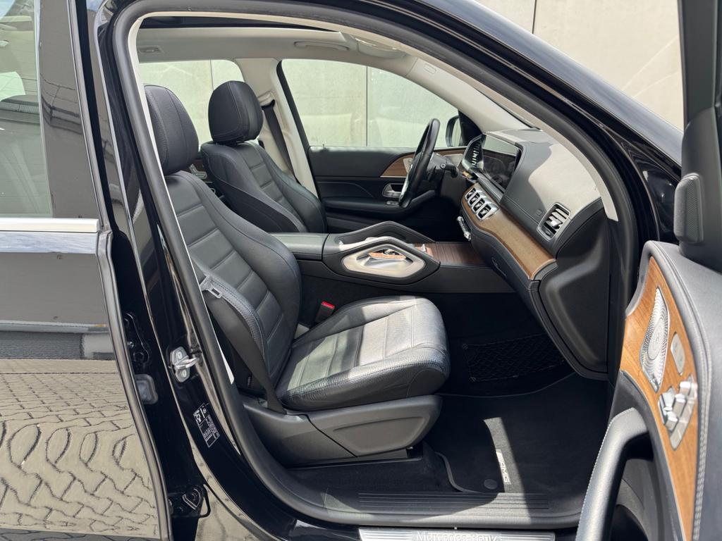 Mercedes-Benz GLS 400