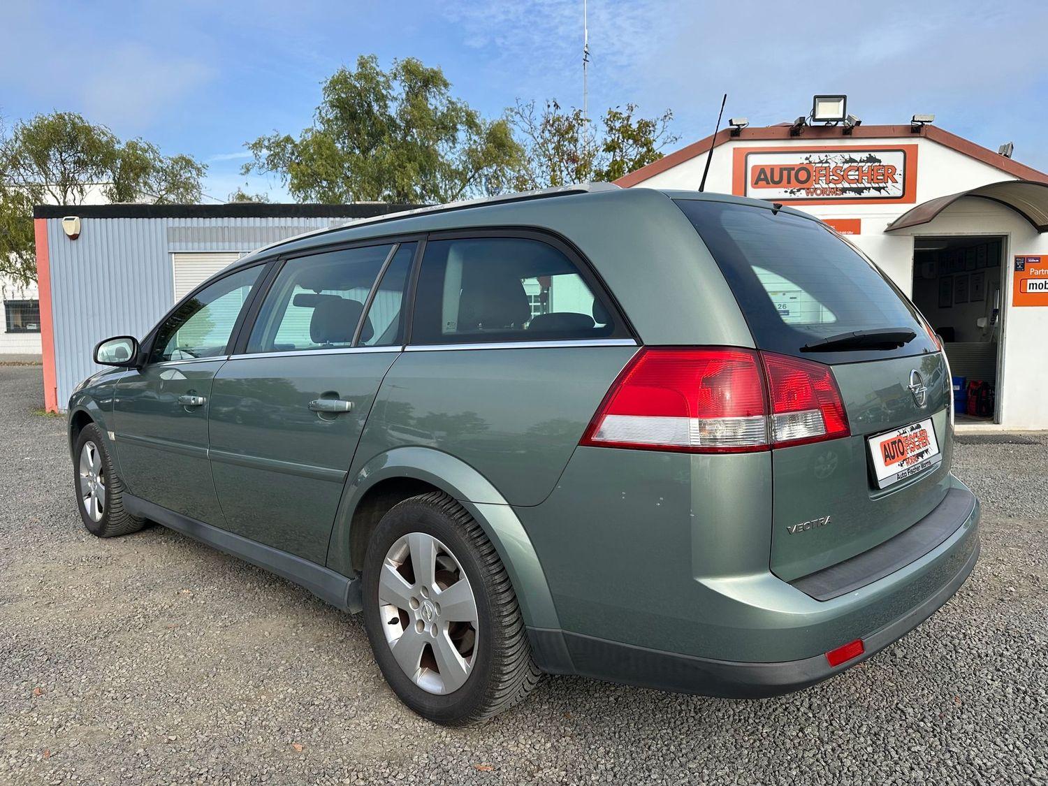 Opel Vectra 2004 — photo 6