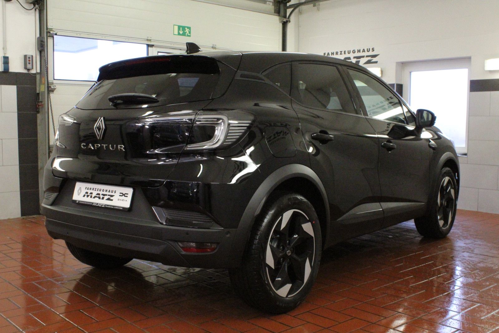 Fahrzeugabbildung Renault Captur TCe 115 KISS Sondermodell *Winter-Pak*Nav