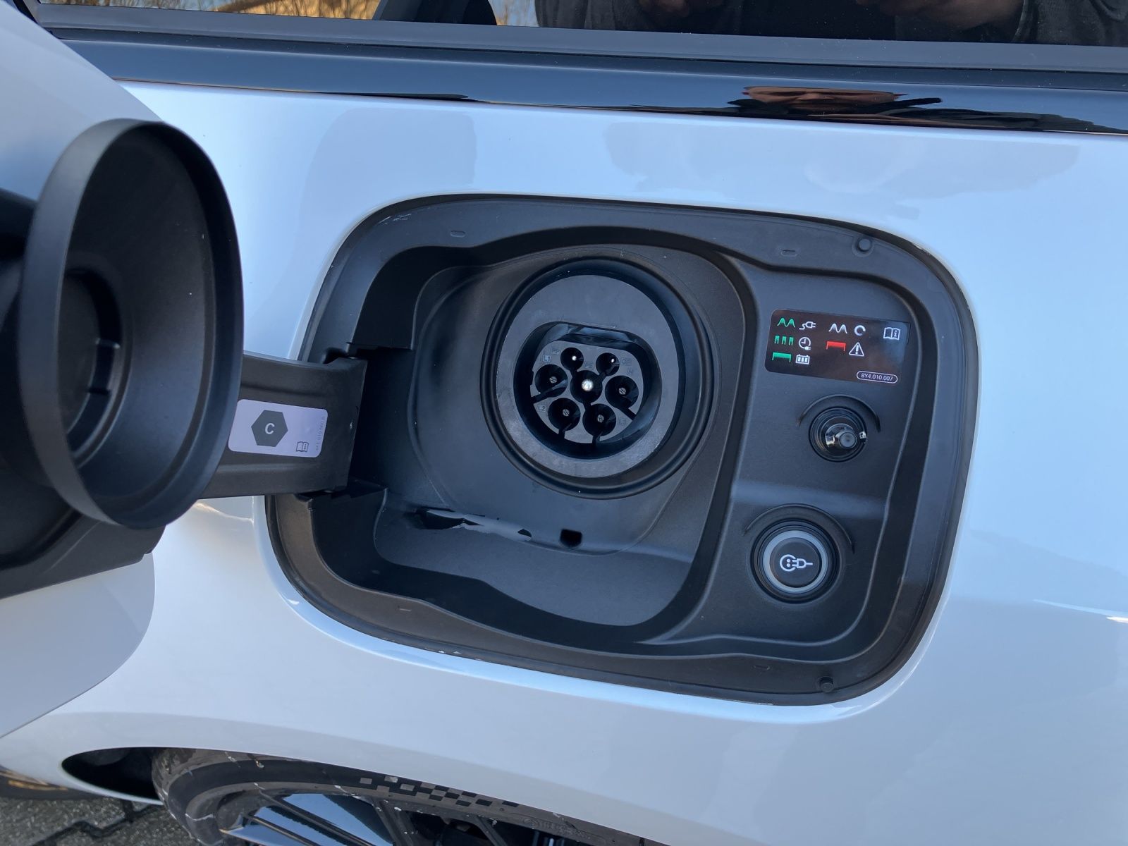 Fahrzeugabbildung Audi A6 Avant e-hybrid quattro  edition one AHZV Matr