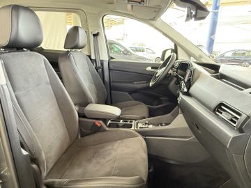 Volkswagen Caddy 1.5 TSI DSG STYLE STANDHZ AHK 5J GARANTIE