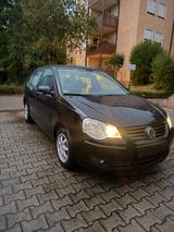 Volkswagen WV polo 1.4 benzin - Volkswagen Polo mit Benzin-Antrieb: Kombi