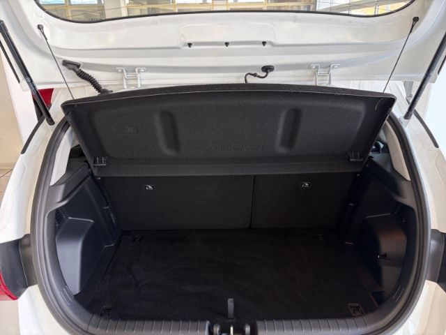 Fahrzeugabbildung Hyundai i20 Trend Navi Digitales Cockpit Apple CarPlay A