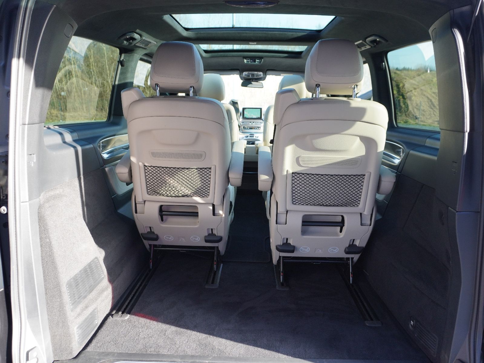 Fahrzeugabbildung Mercedes-Benz V 250 d EXCLUSIVE EDITION