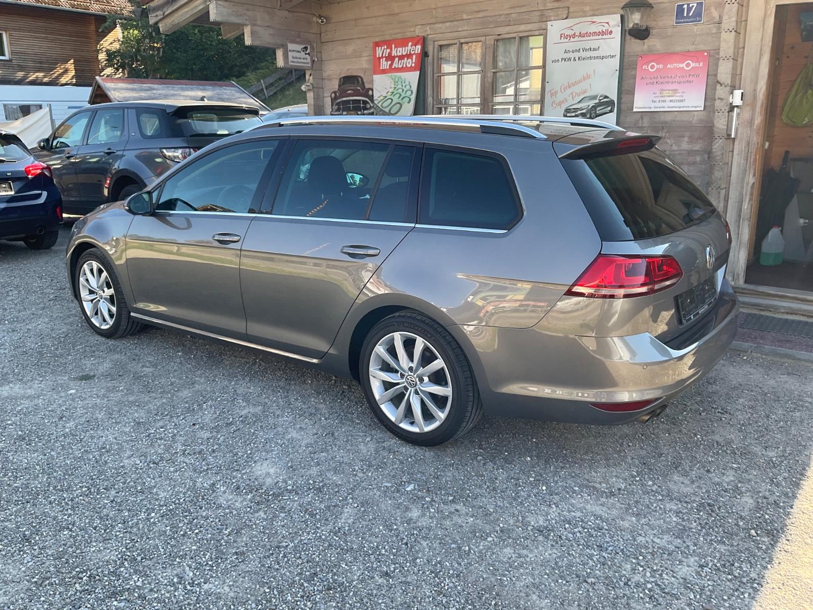 Volkswagen Golf 2014 — interior