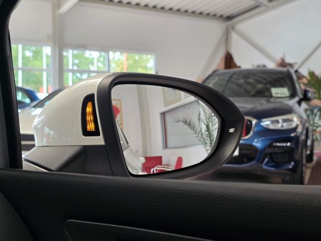 VW Golf — Foto 23