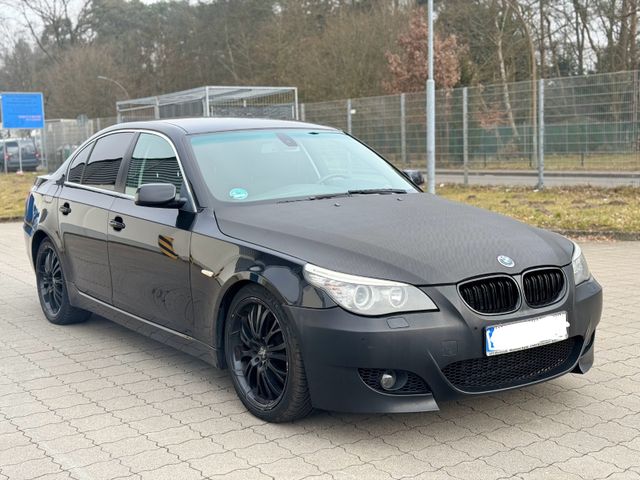 BMW 520d-M-Paket-Klima-Automatik-AHK-SHZ-PDC