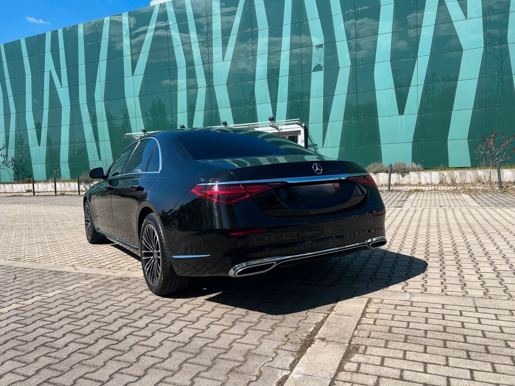 MERCEDES-BENZ S-Class 2024