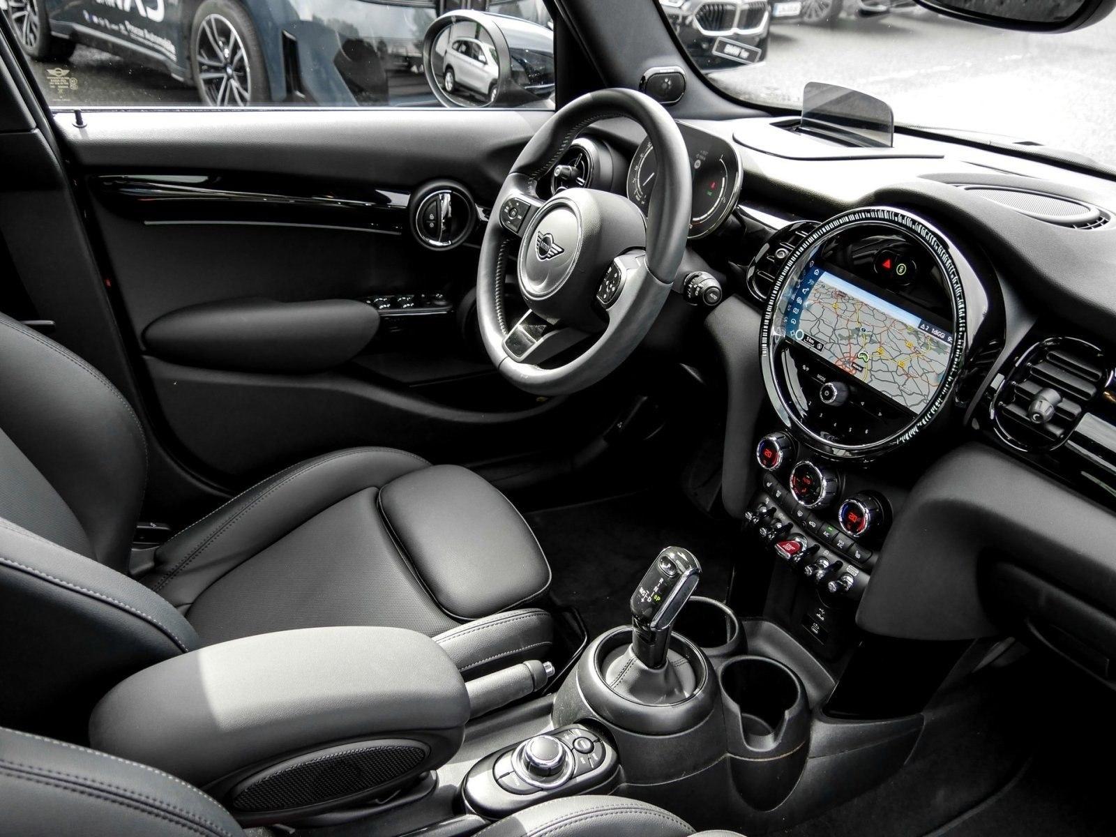 MINI Cooper S CLASSIC TRIM+HuD+H/K+PANO+DA+KAMERA