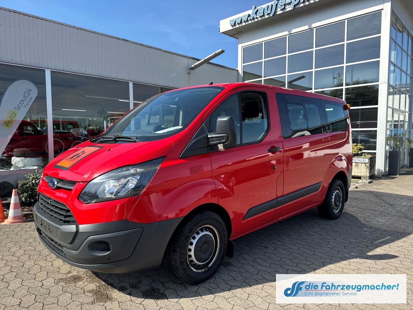 Fahrzeugabbildung Ford Transit Custom Kombi 300 L1 2.2 TDCi *1847 *EXPO