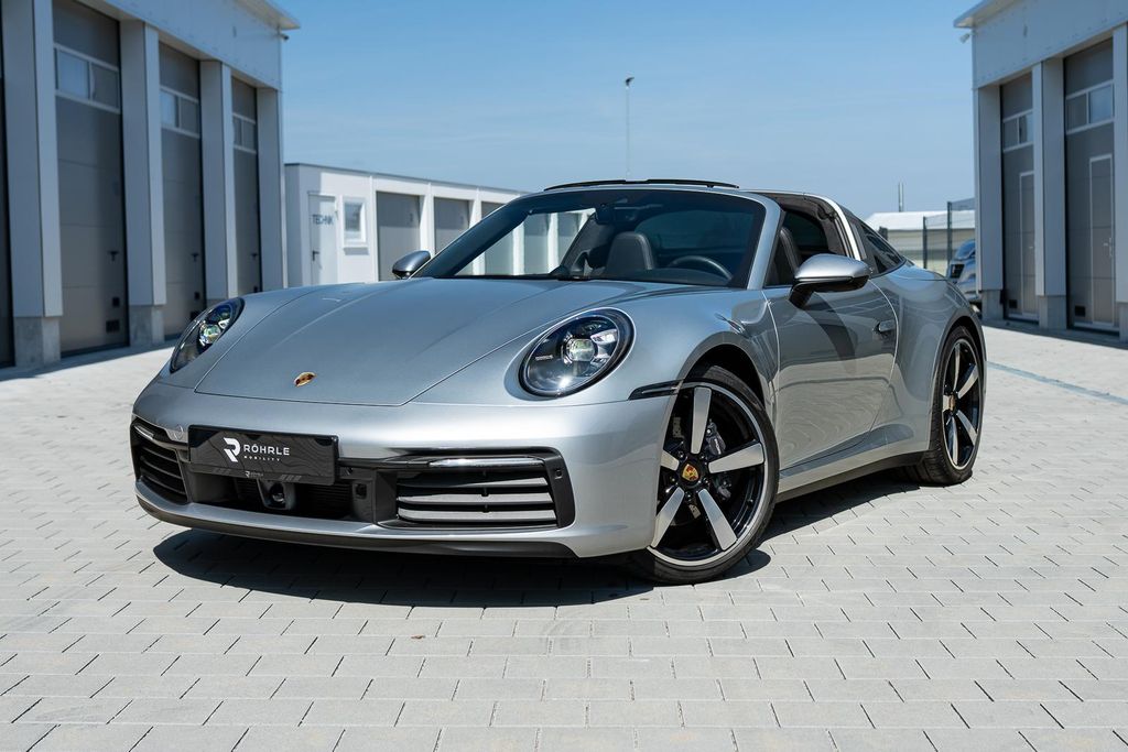Porsche 992