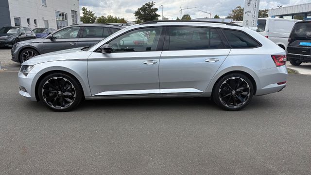 Foto Nummer 2: SKODA Superb