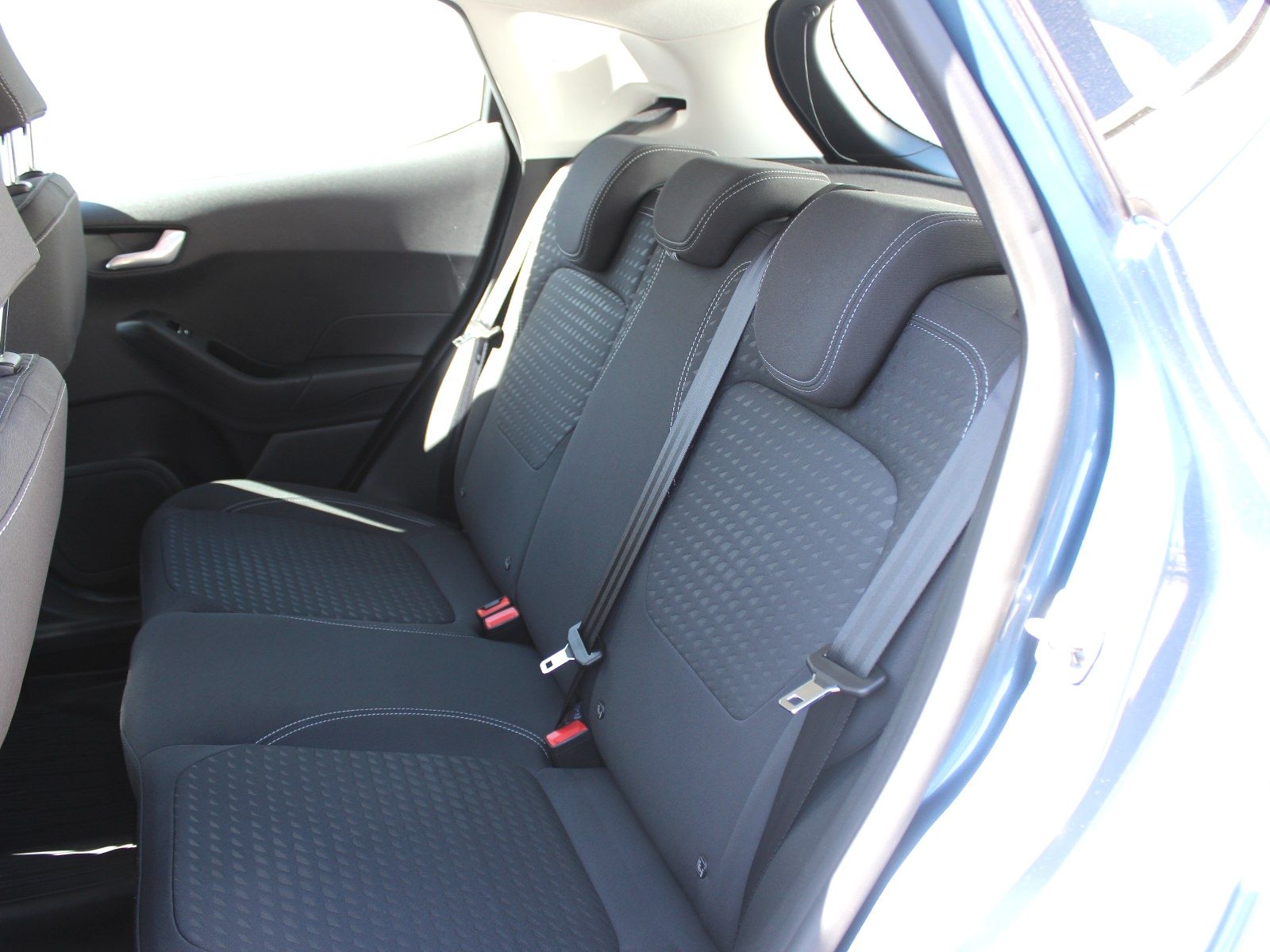 Fahrzeugabbildung Ford Fiesta Titanium 1,0 EcoBoost