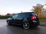 Volkswagen VW Golf V GTI - Volkswagen Golf aus 2004: GTI