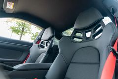 PORSCHE 992 GT3 Touring/ MATRIX/ LIFT/ SCHALENSITZ/ BOSE PORSCHE 992 GT3 Touring/ MATRIX/ LIFT/ SCHALENSITZ/ BOSE