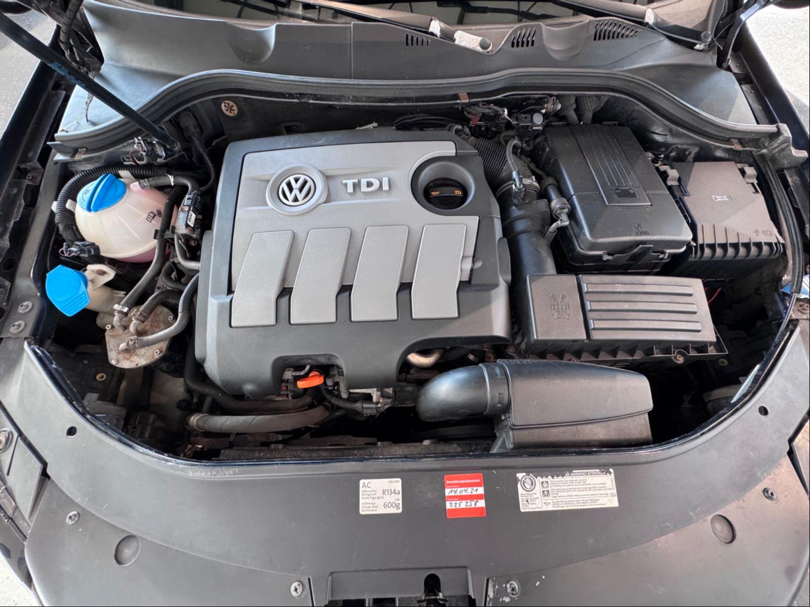 Volkswagen Passat 2010 — photo 38