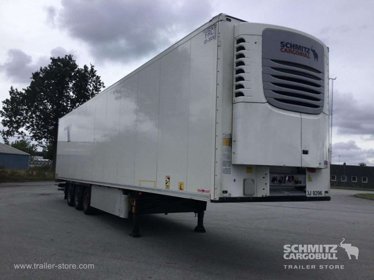 Schmitz Cargobull Semi Reefer Meat hanging system