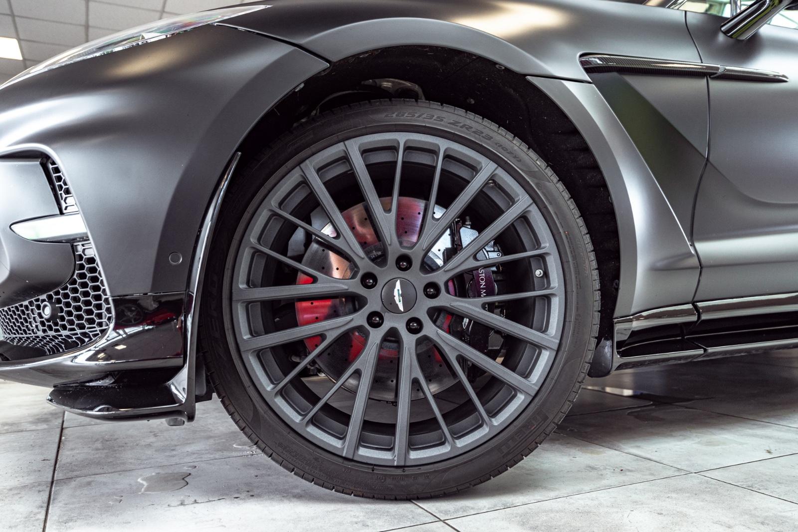 Aston Martin DBX 707*Satinblack*Carbon Ext&Int*ASTON WARRENTY