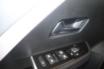Fotografie des Opel Astra 1.2 Turbo Automatik Elegance