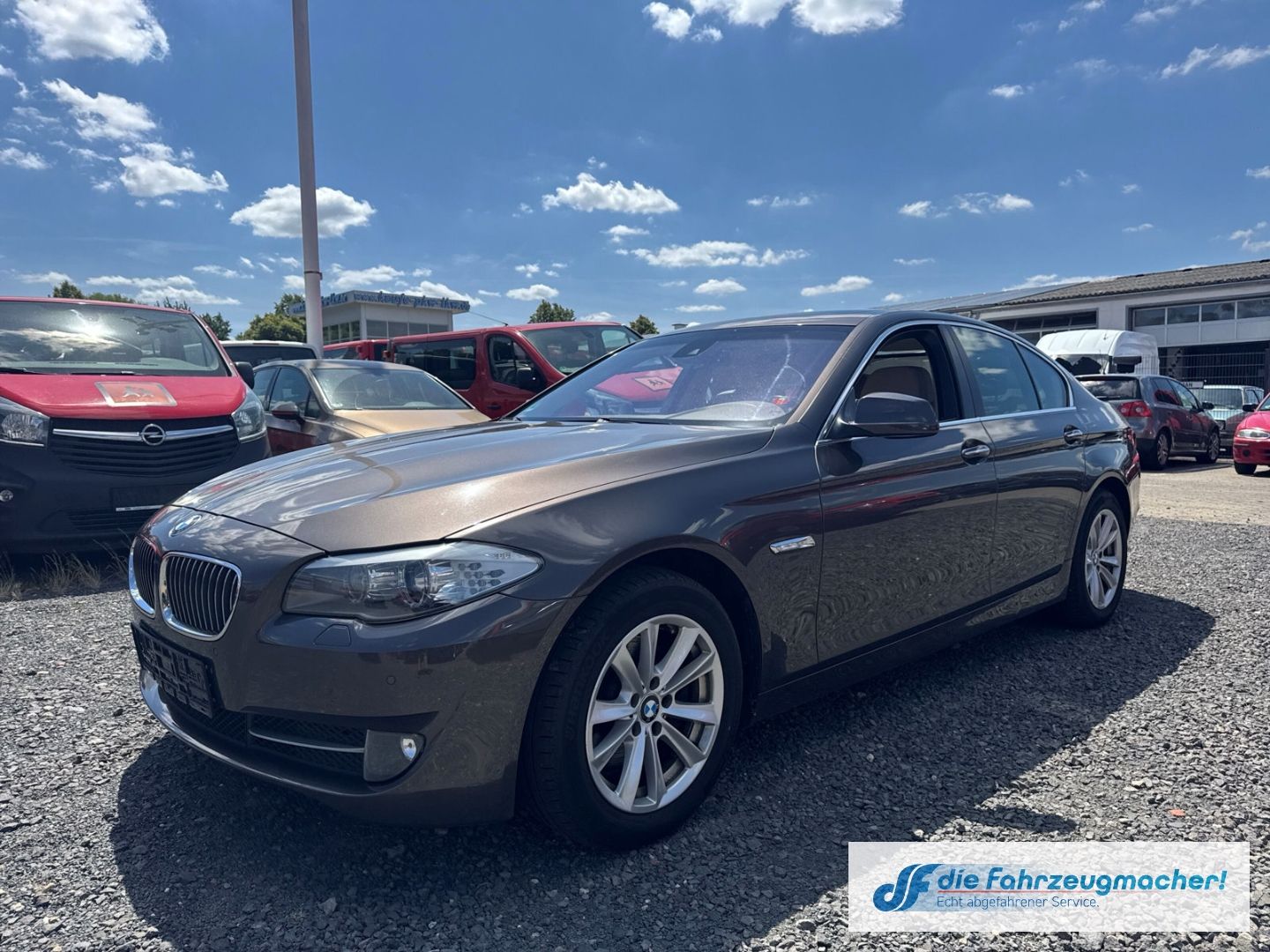 Fahrzeugabbildung BMW 523 i AHK-el. klappb. Navi Soundsystem *EXPORT