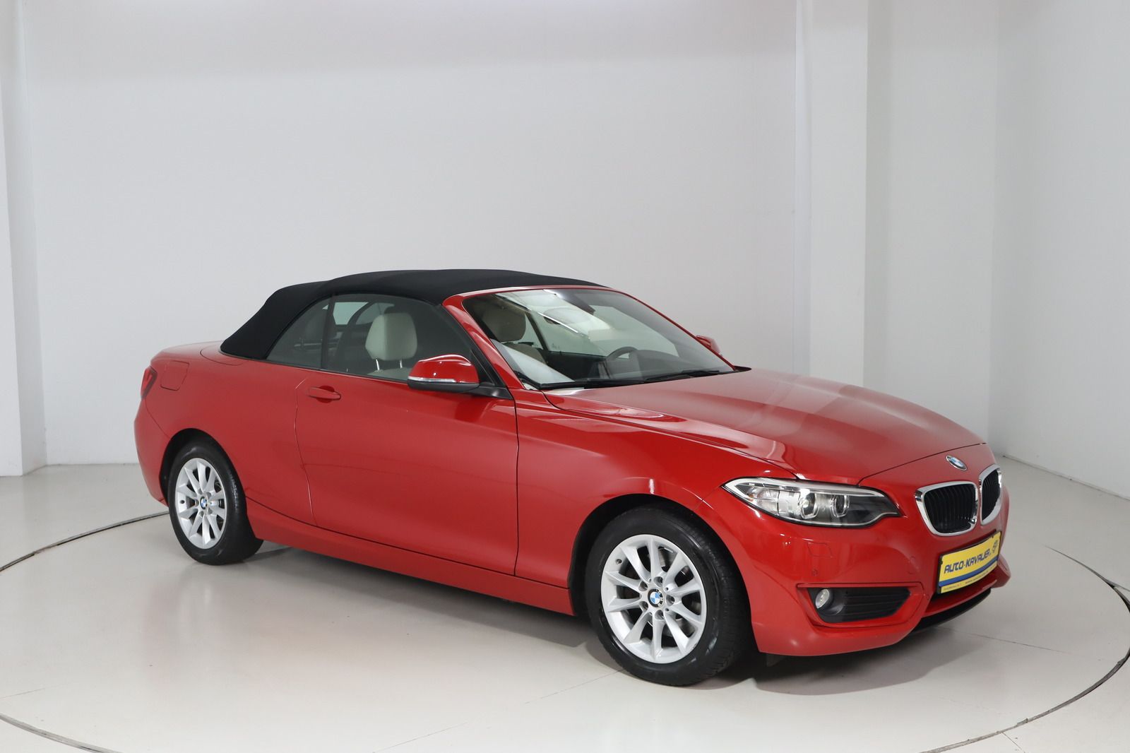 Fahrzeugabbildung BMW 220 i  * Xenon * Navi * Lenkradhzg. * Leder