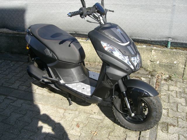 Peugeot 50ccm  49 km 1 2 3 4 5 6 7 8  9