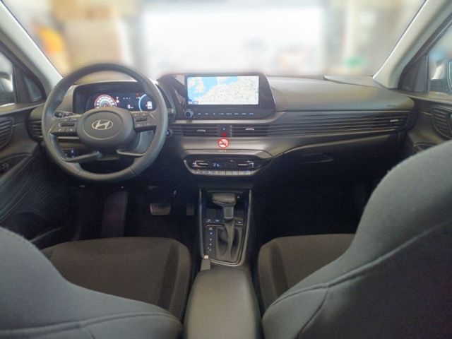 Fahrzeugabbildung Hyundai i20 FL (MY25) 1.0 T-GDI (100 PS) 7-DCT Prime Nav