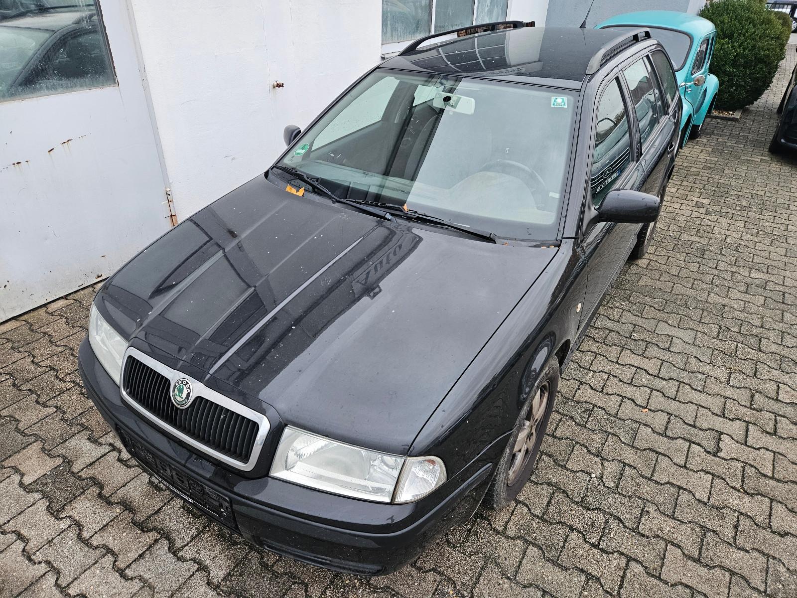 Skoda Octavia 2005 — вигляд ззаду