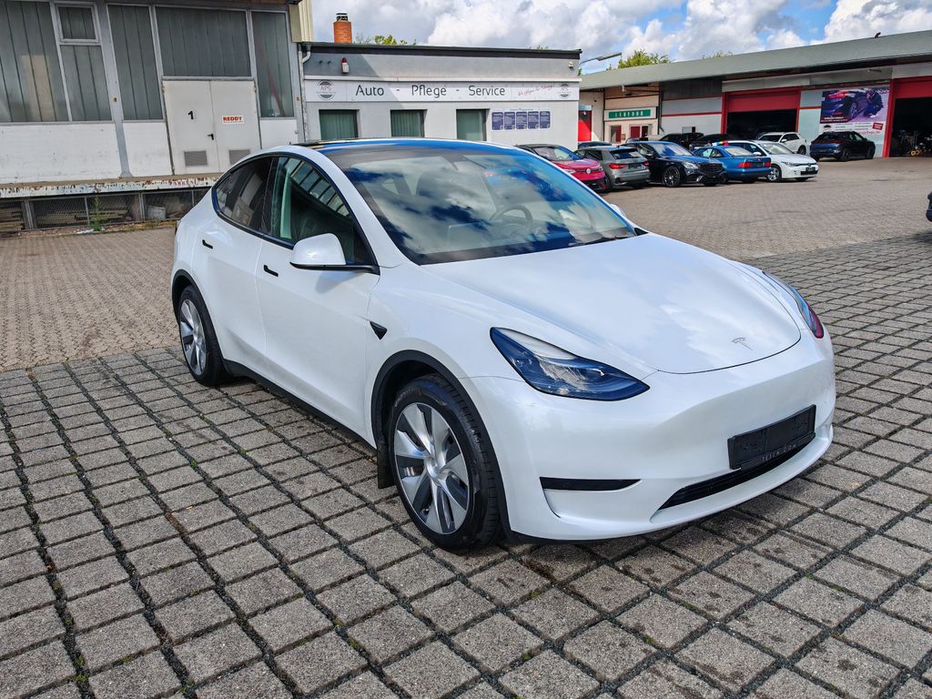 Image of Tesla Model Y