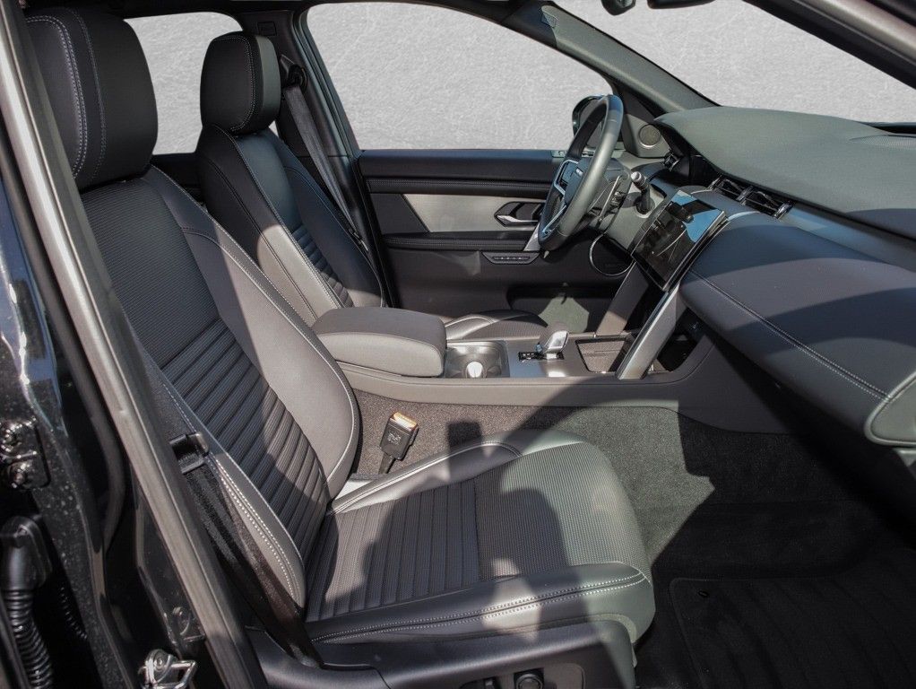 Land Rover Discovery Sport P270e Dynamic SE Pano AHK Winter imagem 3