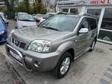 Nissan X-Trail 4x4 elegance 2.5 - Nissan X-Trail: Elegance