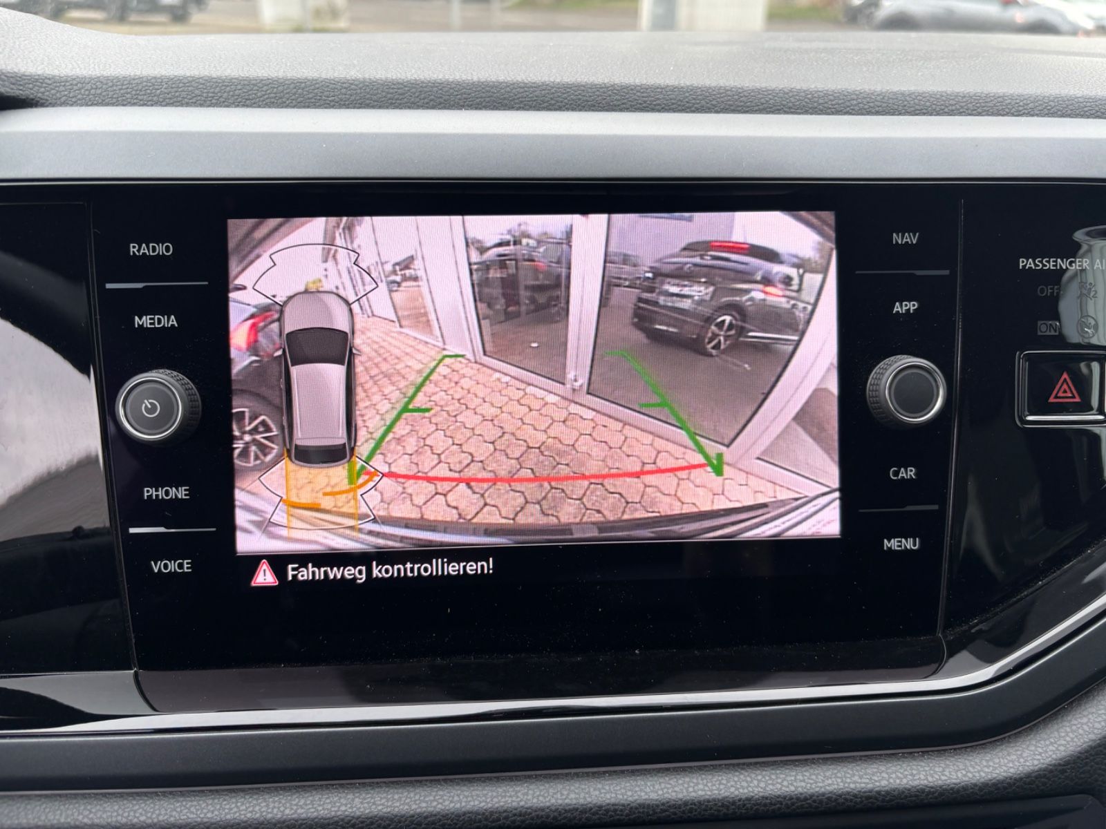 Fahrzeugabbildung Volkswagen Taigo R-Line Kam ACC