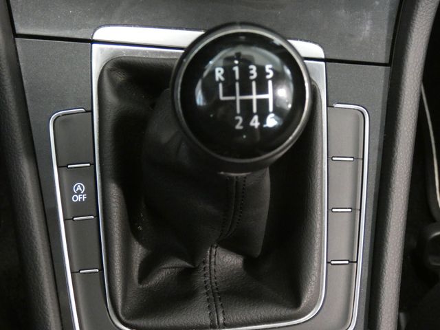 Golf 1.0 TSI SHZ KLIMAAUTOM. TEL TEMPOMAT 18ZOLL