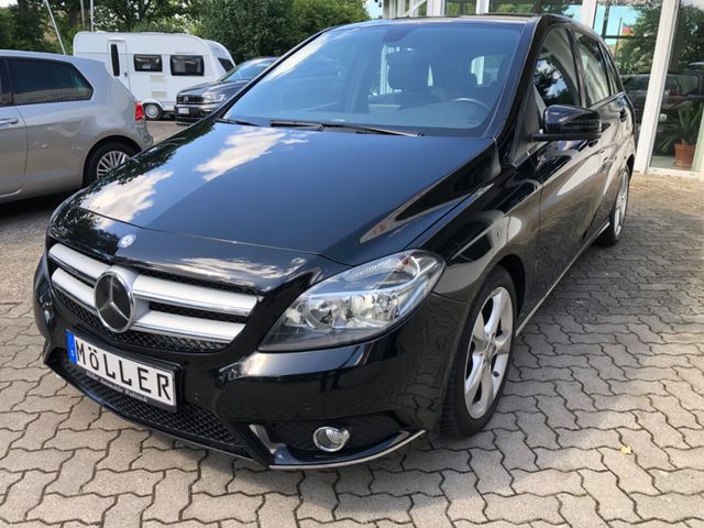 Mercedes-Benz B 180 Sportpaket Navi Teilleder 2.Hand