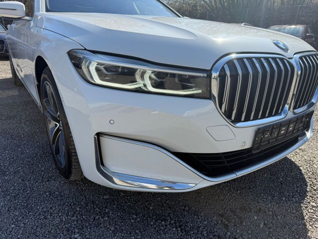 BMW 730 L d xDrive Executive Lounge,Glasdach,Touchc