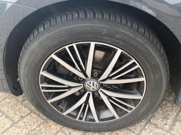 Volkswagen Golf - 8