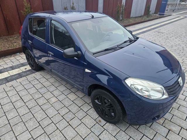 Dacia Sandero 1.2*Tüv fast neu*Wenig KM*Klima*Scheckhe