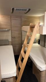 Knaus Südwind 650 PEB mit 3. Festbett, Top Ausstattung - Heckgarage Wohnwagen Mit