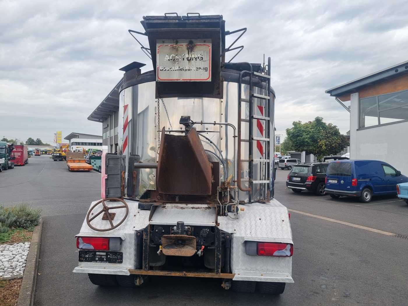 Fahrzeugabbildung MAN TGA 26.400 6x2/4 Asphaltkocher GTK