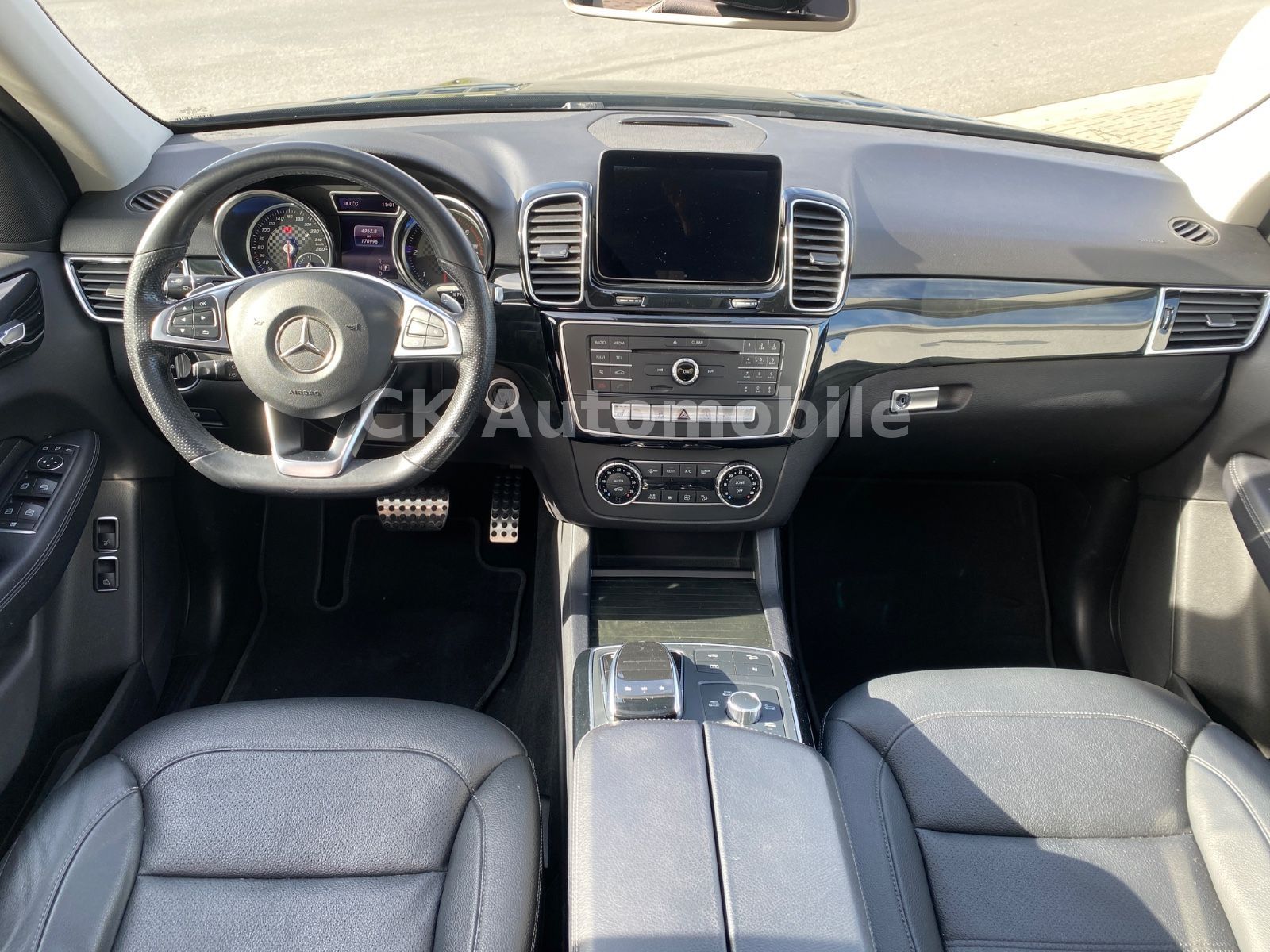 Fahrzeugabbildung Mercedes-Benz GLE 350 d 4Matic AMG Line/Navi/Air Matic/ILS/LED